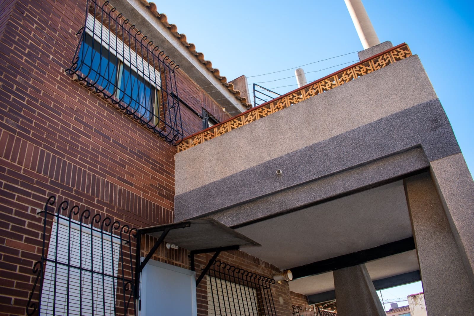 Casa de 5 habitaciones en Pilar de la Horadada en venta con garaje - 360.000 € (Ref: 9819418)