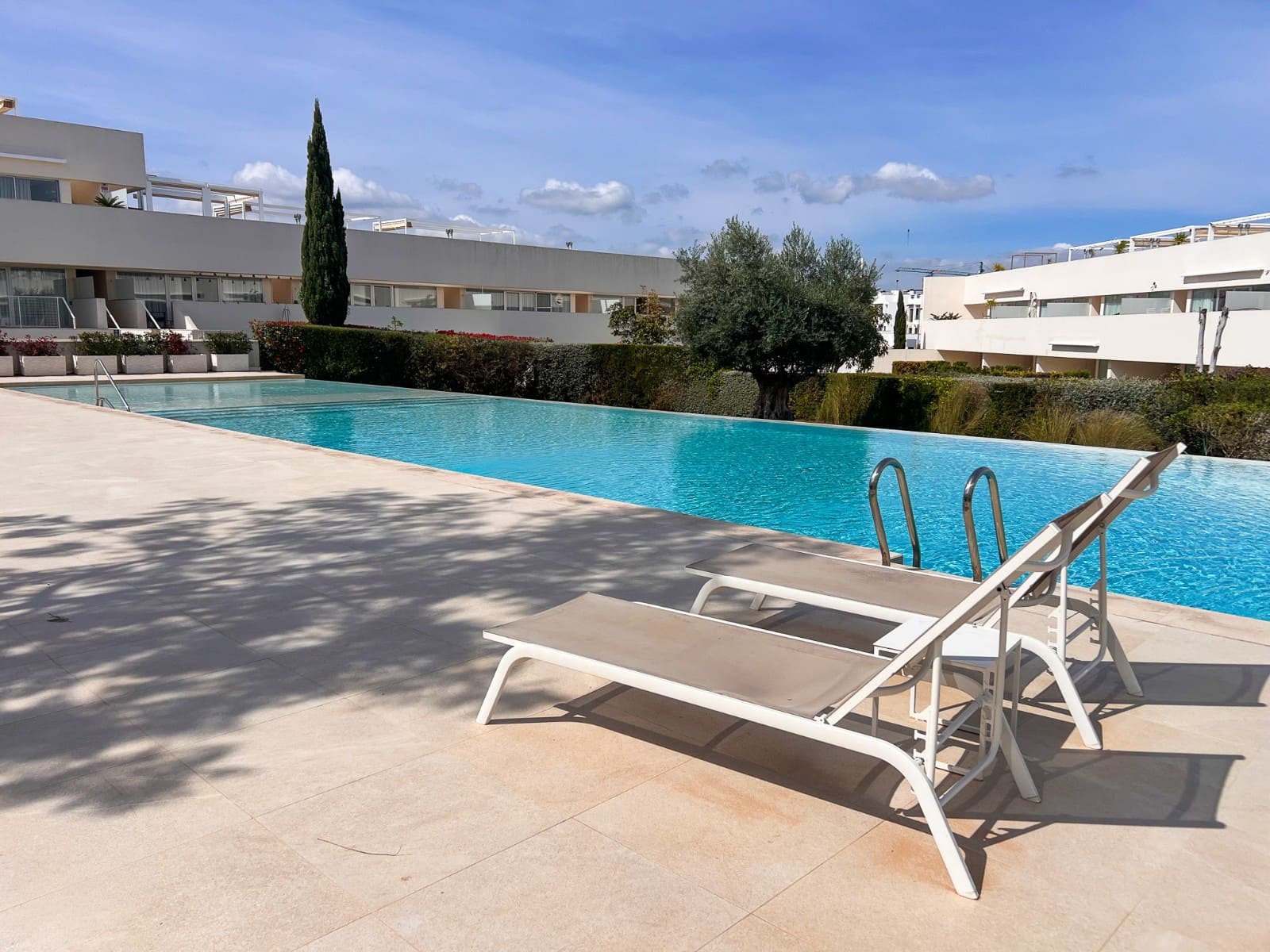 2 soveværelse Lejlighed til salg i Torrevieja med swimmingpool garage - € 310.000 (Ref: 9819421)