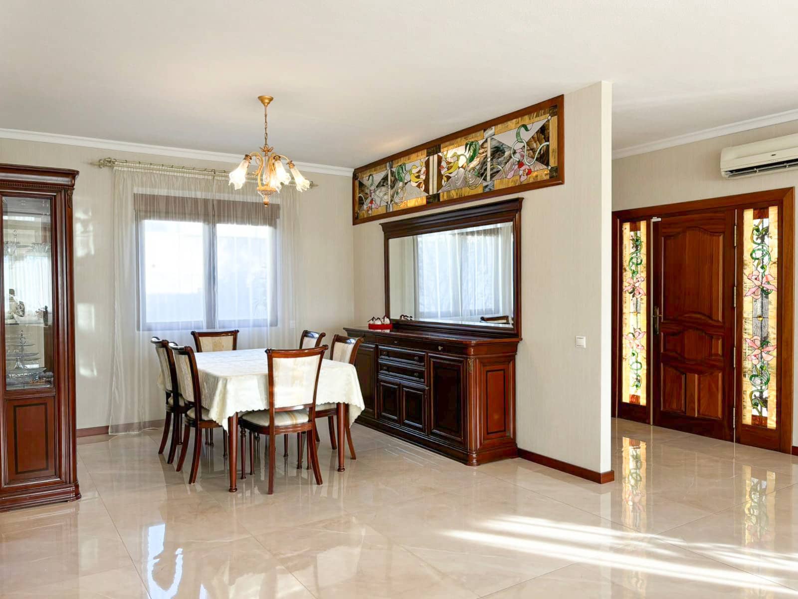5 bedroom Villa for sale in Ciudad Quesada with pool garage - € 630,000 (Ref: 9819426)