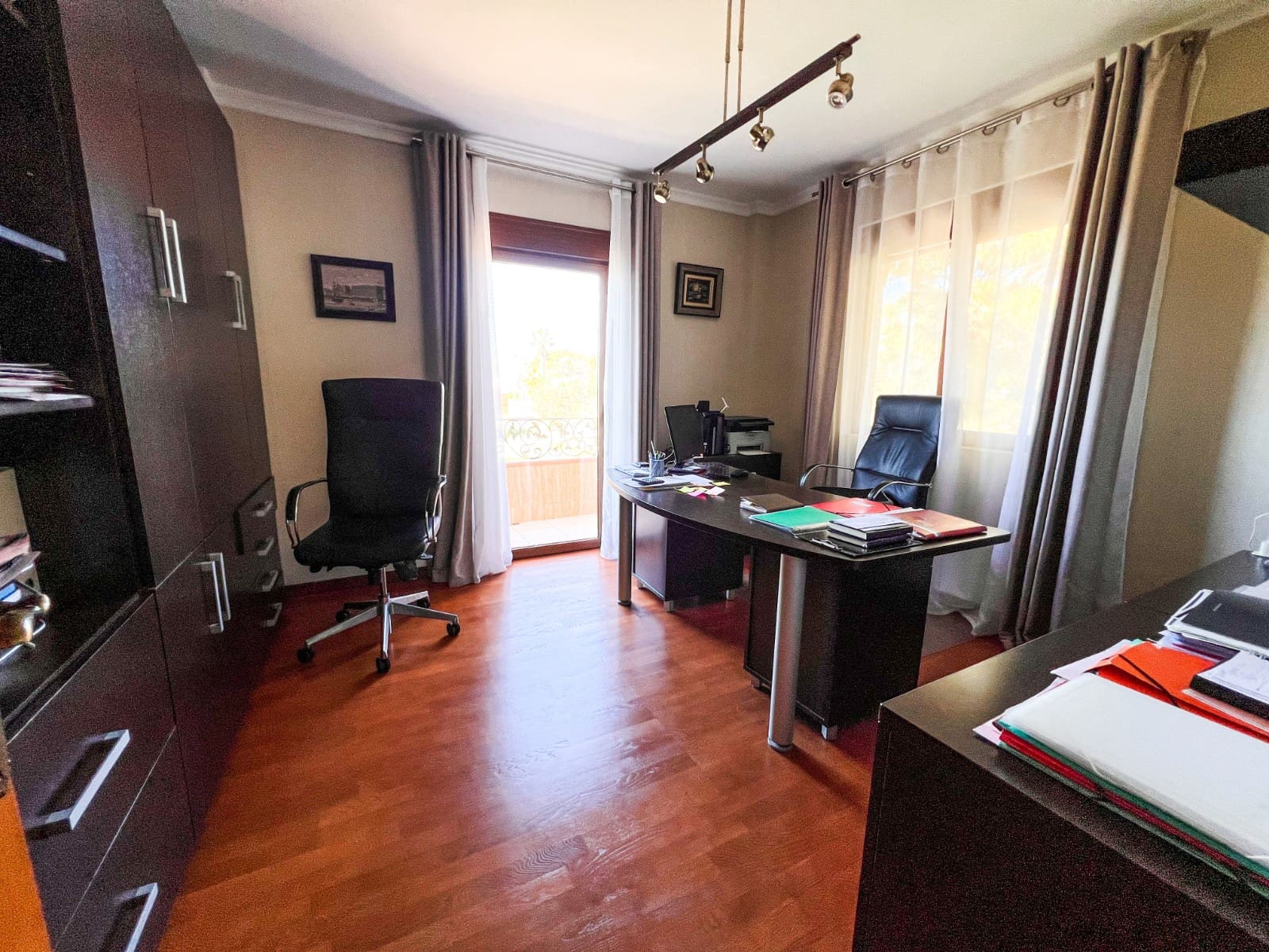5 bedroom Villa for sale in Ciudad Quesada with pool garage - € 630,000 (Ref: 9819426)