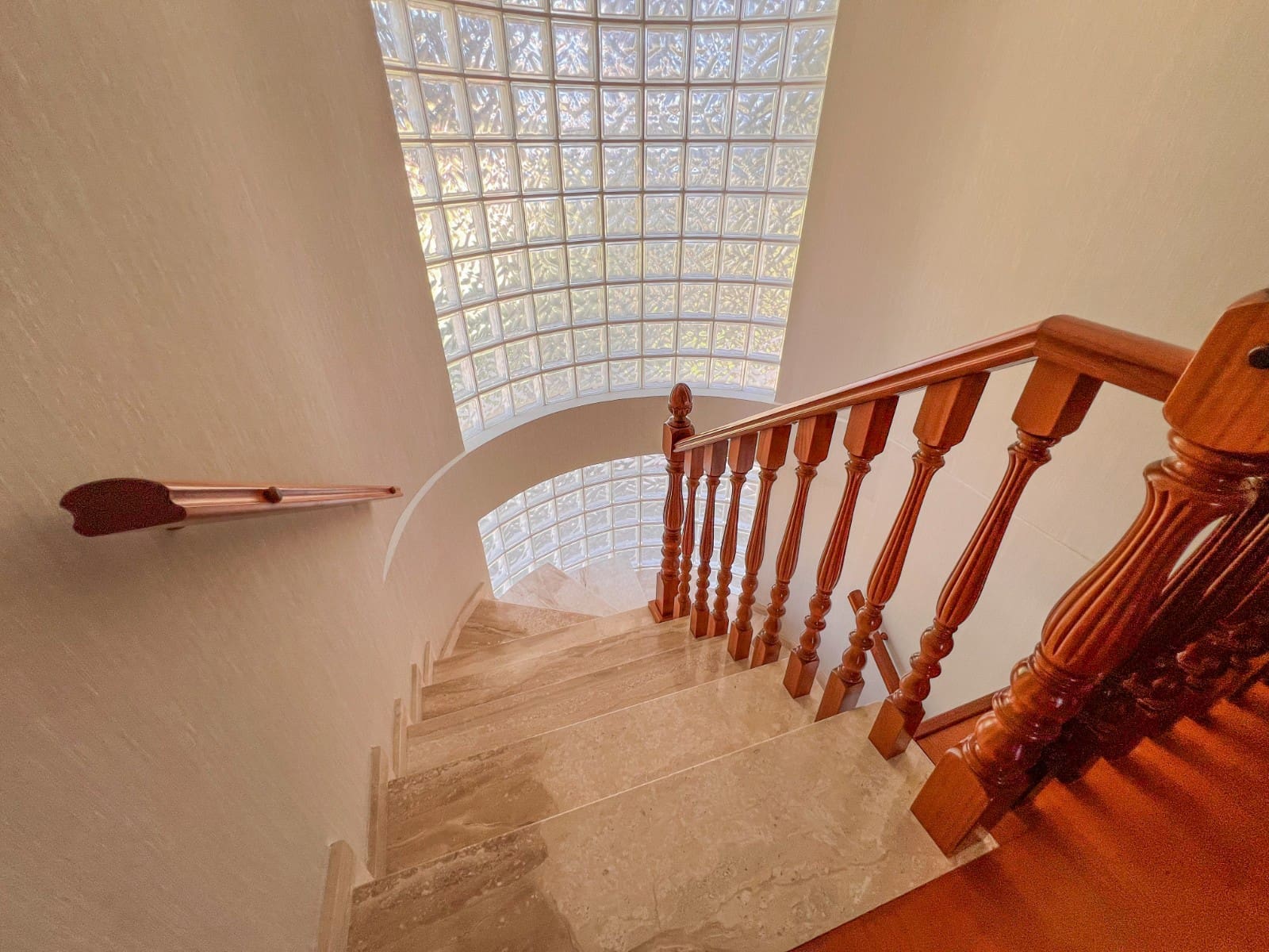 5 bedroom Villa for sale in Ciudad Quesada with pool garage - € 630,000 (Ref: 9819426)