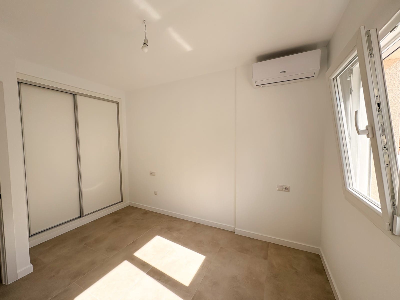 3 Zimmer Haus zu verkaufen in El Campello mit Garage - 550.000 € (Ref: 9819427)