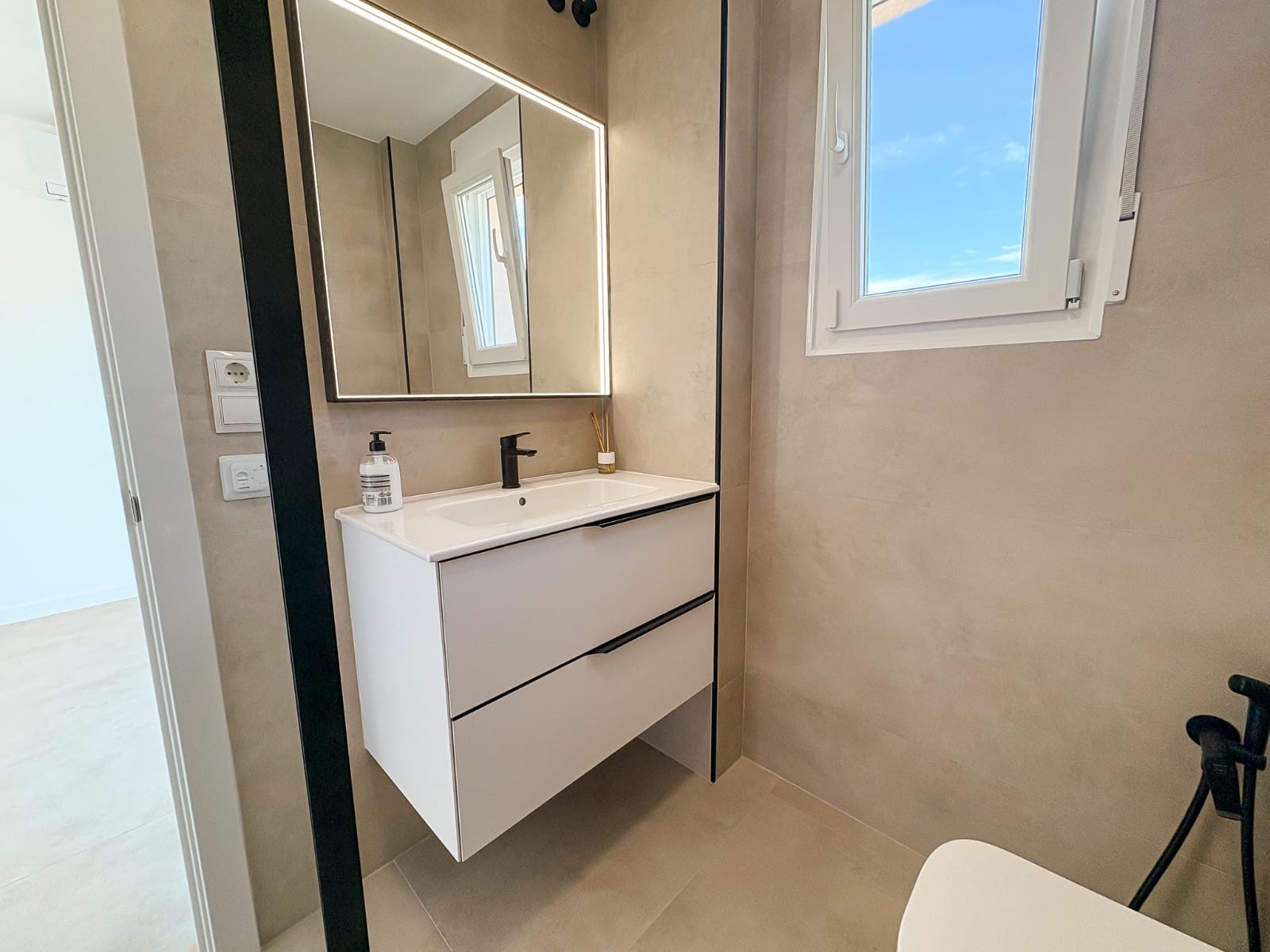 3 Zimmer Haus zu verkaufen in El Campello mit Garage - 550.000 € (Ref: 9819427)