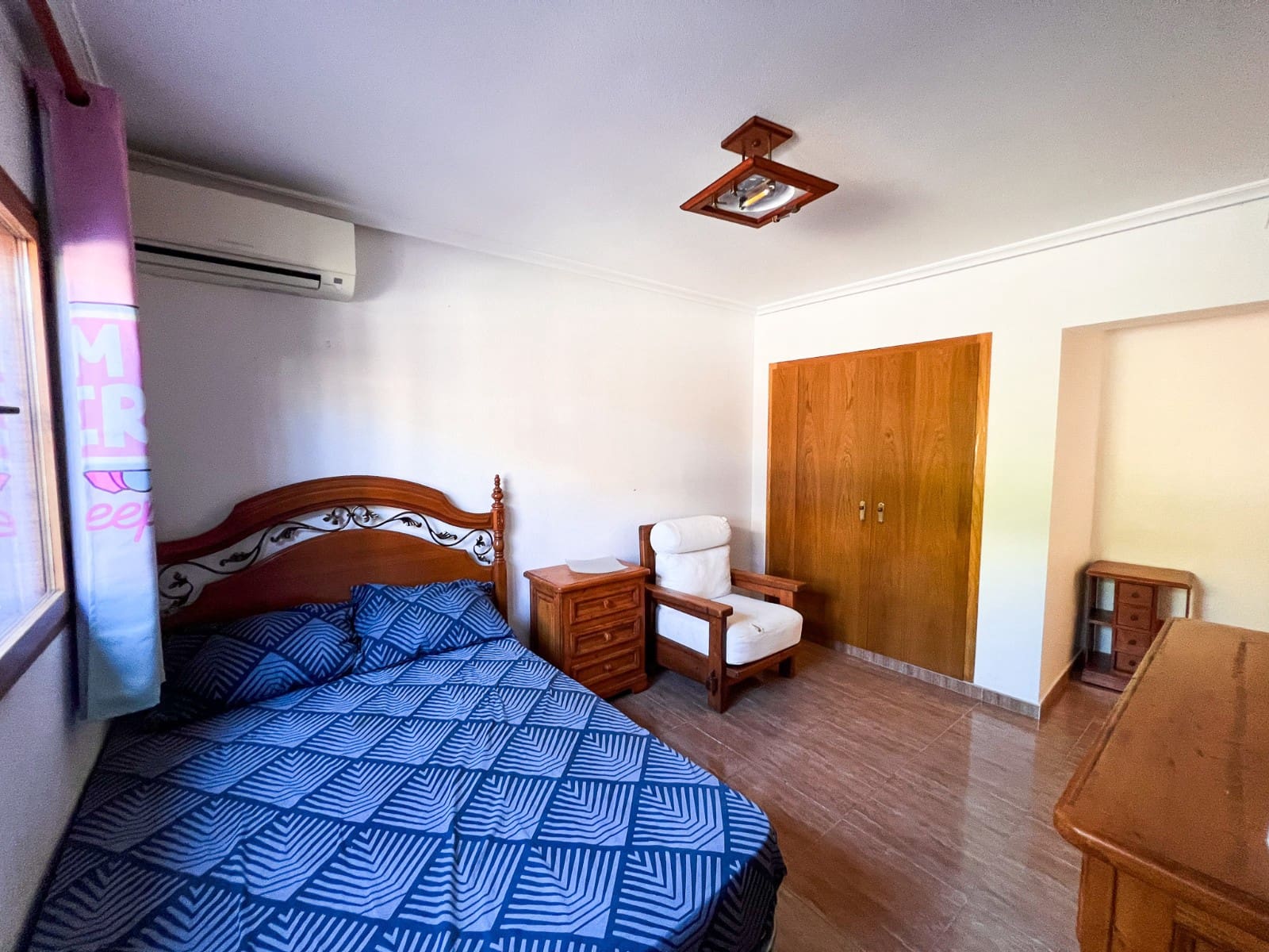 6 bedroom Townhouse for sale in Torrevieja with pool - € 480,000 (Ref: 9819429)