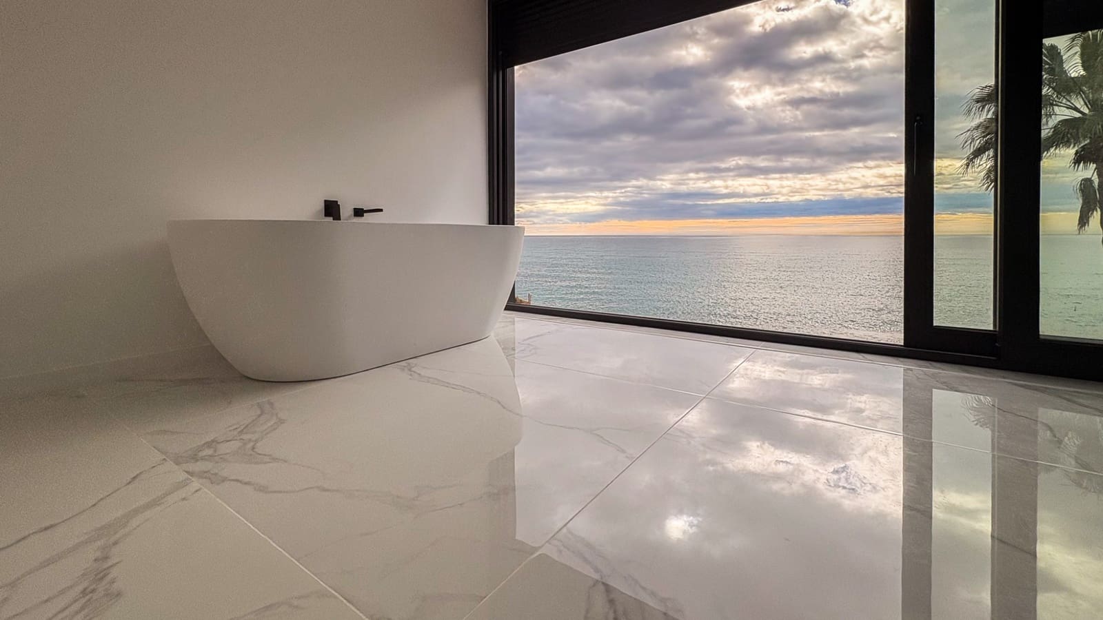 5 chambre Villa/Maison à vendre à El Campello avec piscine garage - 2 700 000 € (Ref: 9819435)