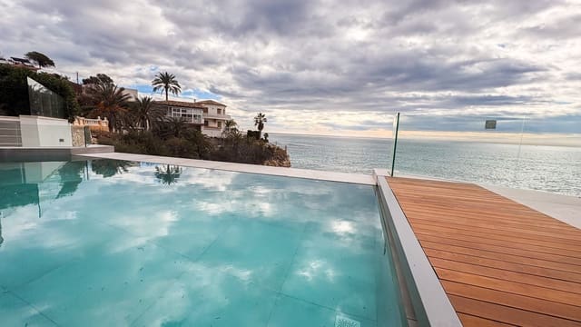 5 soverom Villa til salgs i Coveta Fuma, El Campello med svømmebasseng garasje - € 2 700 000 (Ref: 9819435)