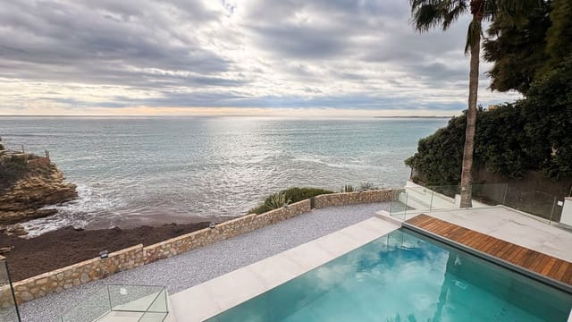 5 soverom Villa til salgs i Coveta Fuma, El Campello med svømmebasseng garasje - € 2 700 000 (Ref: 9819435)