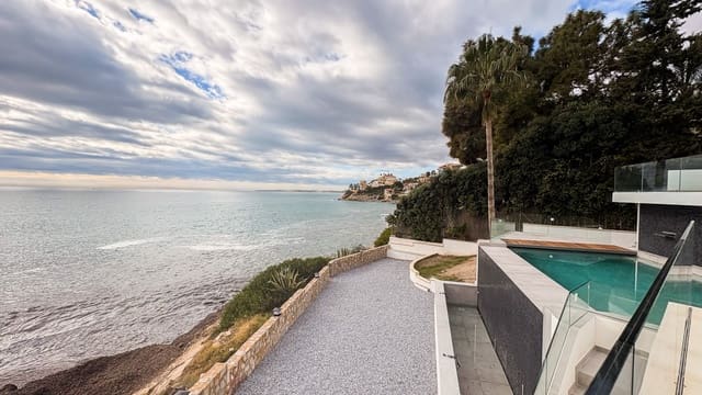 5 soverom Villa til salgs i Coveta Fuma, El Campello med svømmebasseng garasje - € 2 700 000 (Ref: 9819435)