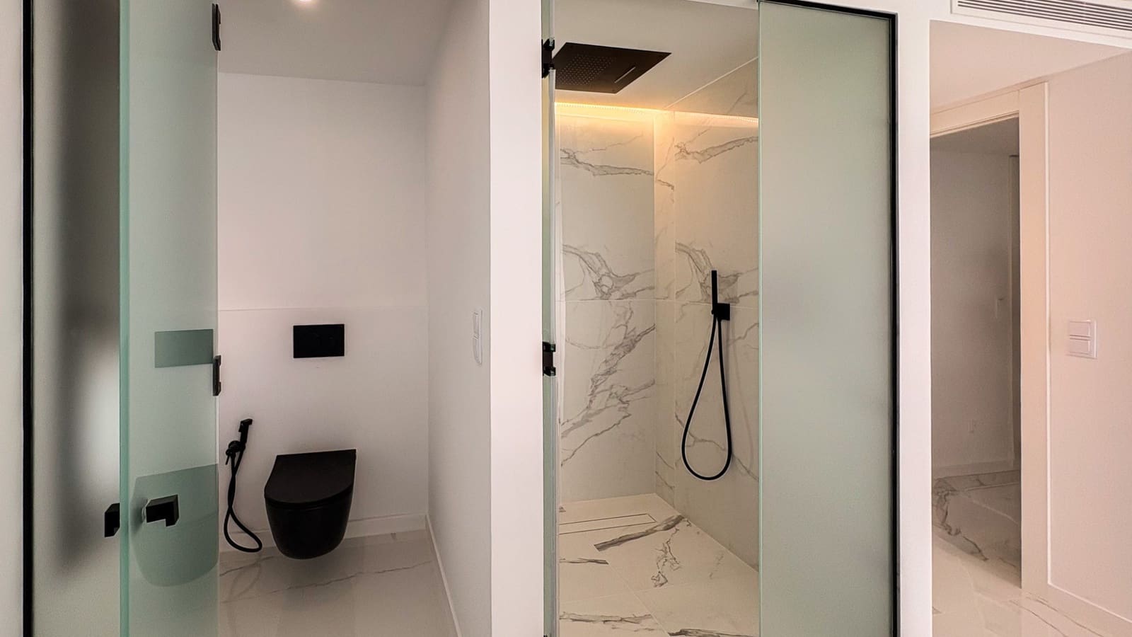 5 chambre Villa/Maison à vendre à El Campello avec piscine garage - 2 700 000 € (Ref: 9819435)
