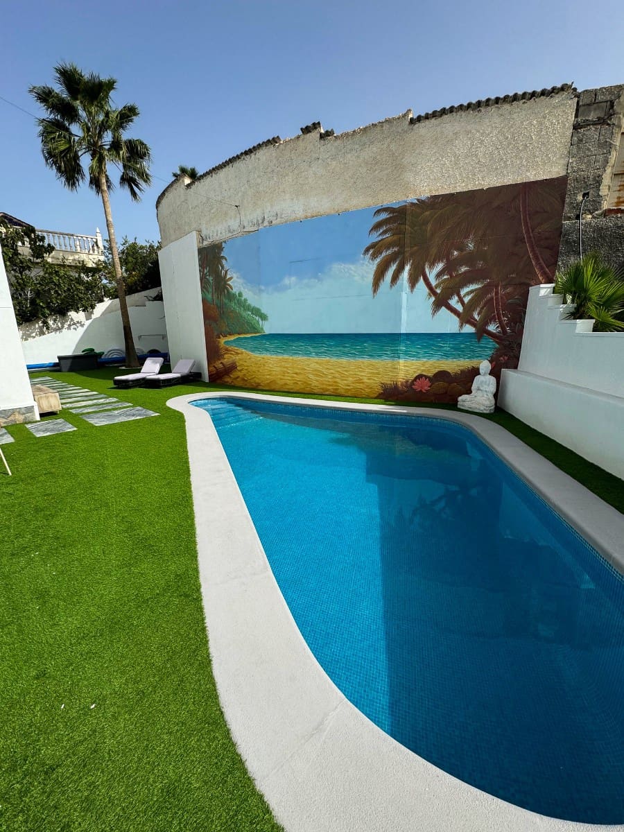 8 chambre Villa/Maison à vendre à Ciudad Quesada avec piscine garage - 1 499 999 € (Ref: 9819440)