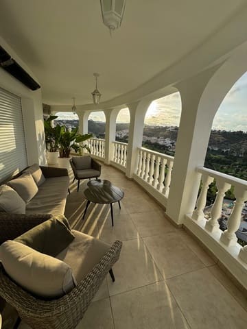 8 quarto Moradia para venda em Ciudad Quesada, Rojales com piscina garagem - 1 499 999 € (Ref: 9819440)