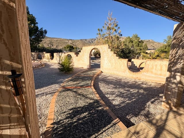 5 sovrum Finca/Hus på landet till salu i Crevillente / Crevillent med pool garage - 422 000 € (Ref: 9819441)