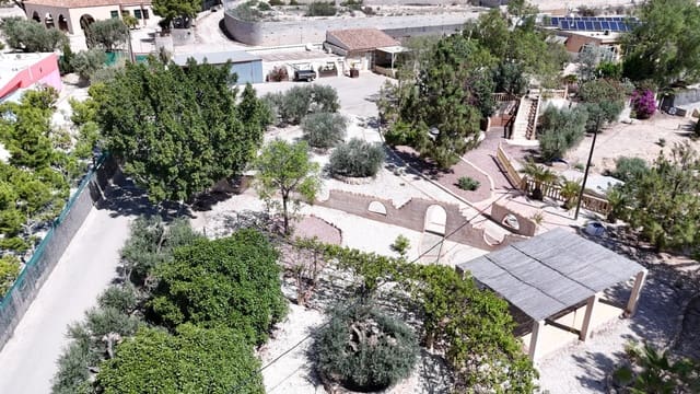 5 sovrum Finca/Hus på landet till salu i Crevillente / Crevillent med pool garage - 422 000 € (Ref: 9819441)