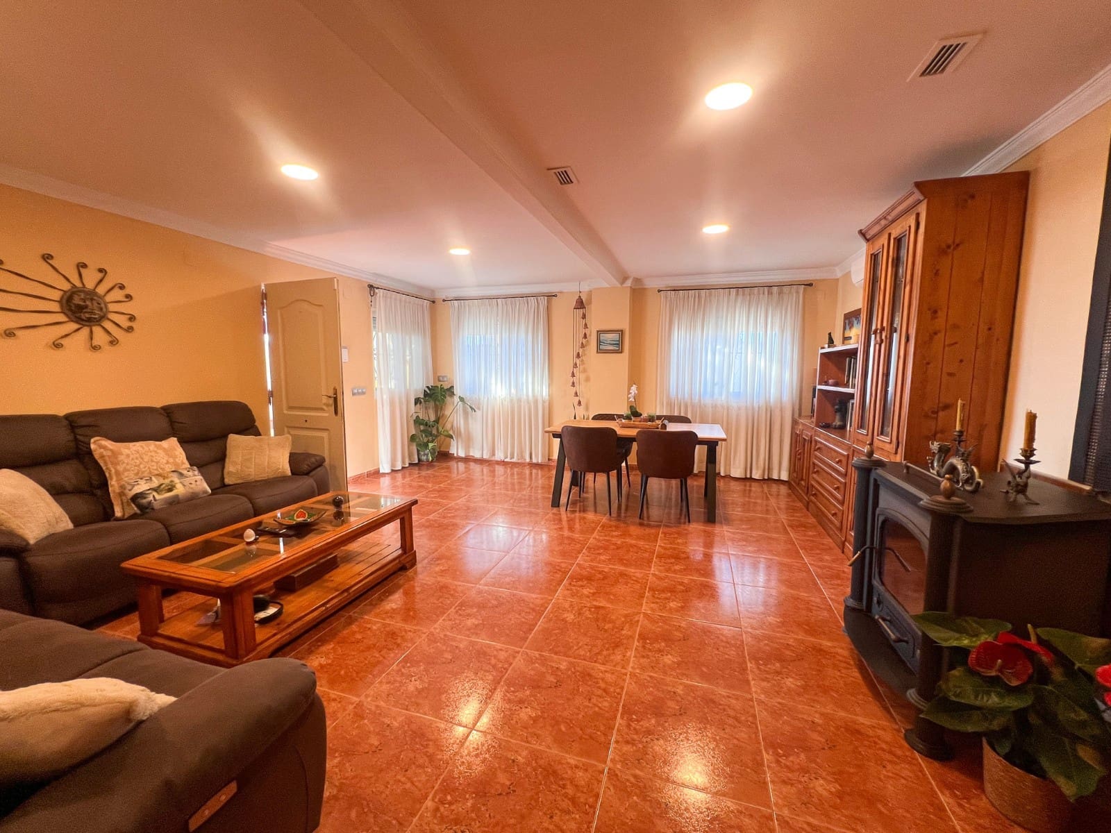 6 soveværelse Finca/Landehus til salg i Alicante by med swimmingpool garage - € 659.500 (Ref: 9819442)