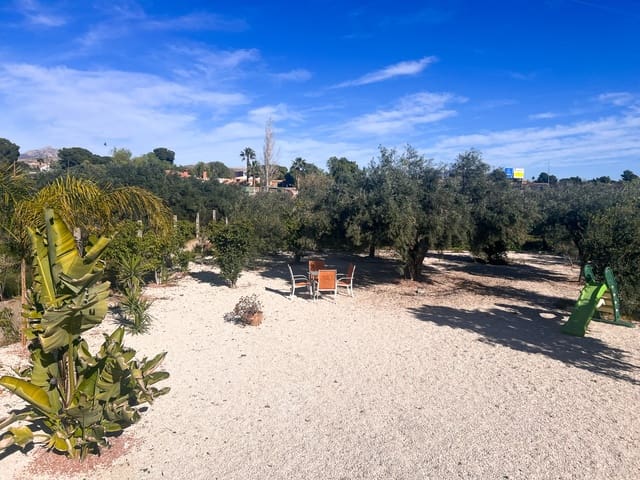 6 soveværelse Finca/Landehus til salg i Moralet, Alicante by med swimmingpool garage - € 659.500 (Ref: 9819442)