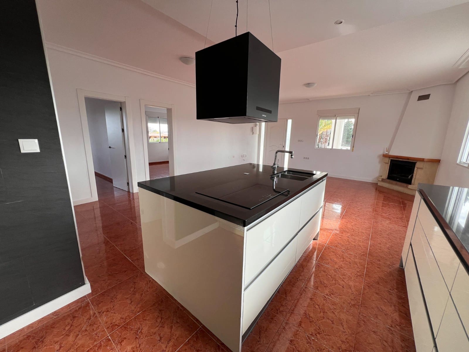 4 soverom Villa til salgs i Dolores med svømmebasseng garasje - € 529 000 (Ref: 9819445)