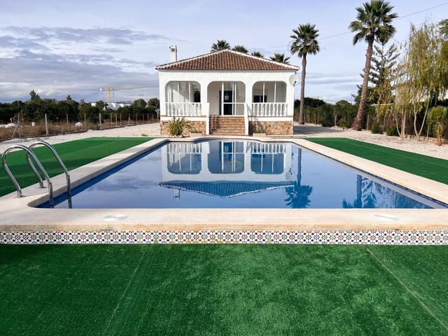 4 soverom Villa til salgs i Dolores med svømmebasseng garasje - € 529 000 (Ref: 9819445)