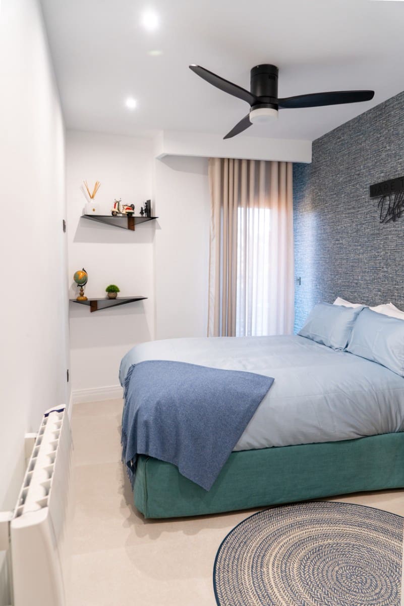 2 chambre Appartement à vendre à Torrevieja avec piscine - 273 000 € (Ref: 9819457)