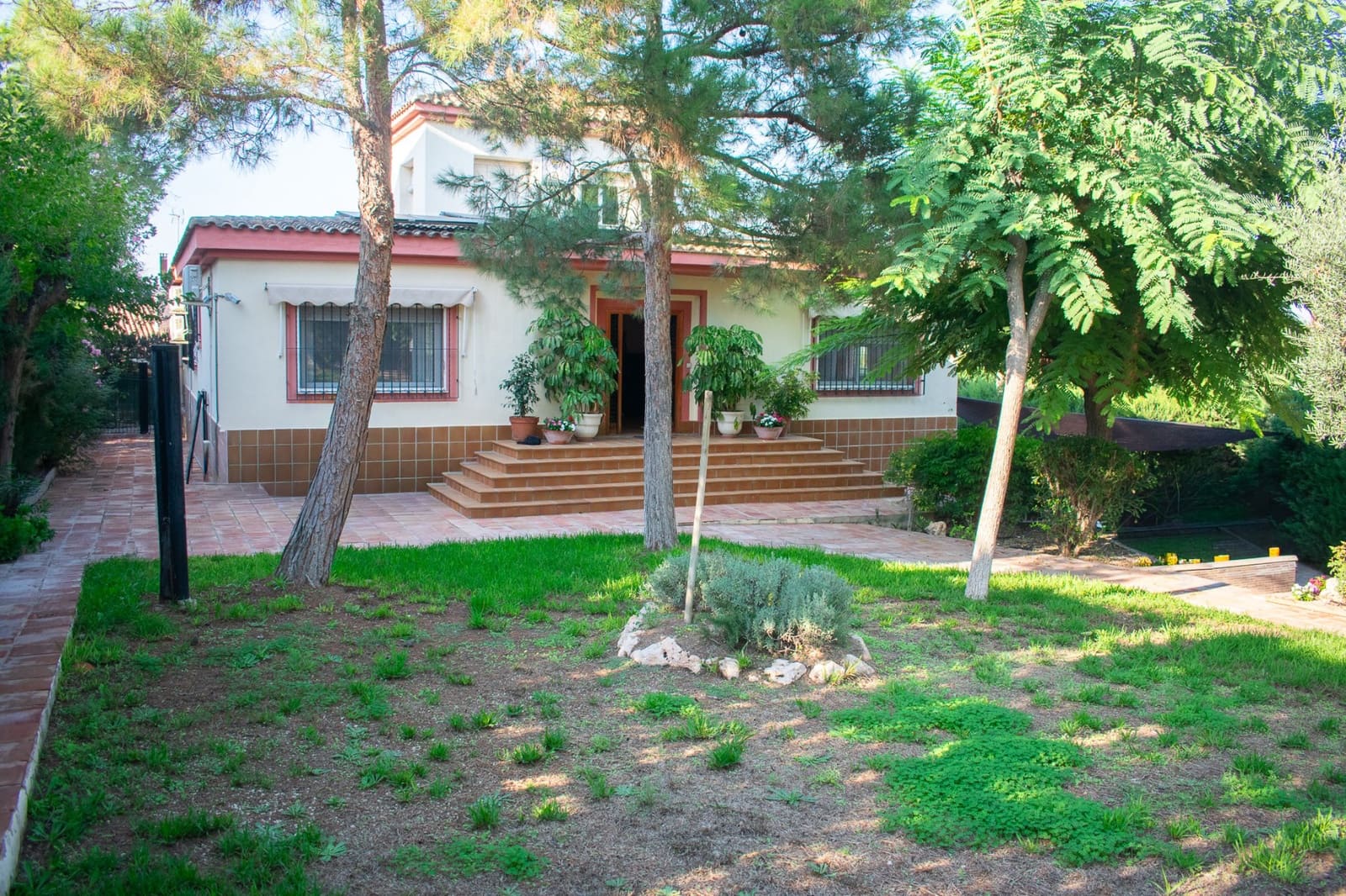 5 bedroom Villa for sale in Las Torres de Cotillas with pool garage - € 525,000 (Ref: 9819459)