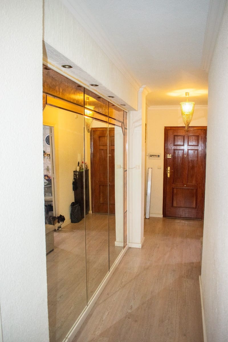 4 quarto Apartamento para venda em Torrevieja - 200 000 € (Ref: 9819462)