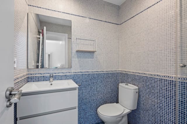 2 makuuhuone Huoneisto myytävänä paikassa La Zenia, Orihuela mukana uima-altaan - 200 000 € (Ref: 9819479)