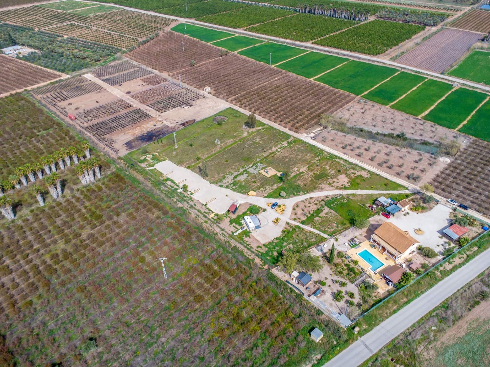 Finca/Casa Rural de 5 habitaciones en Crevillente / Crevillent en venta con piscina garaje - 750.000 € (Ref: 9819486)