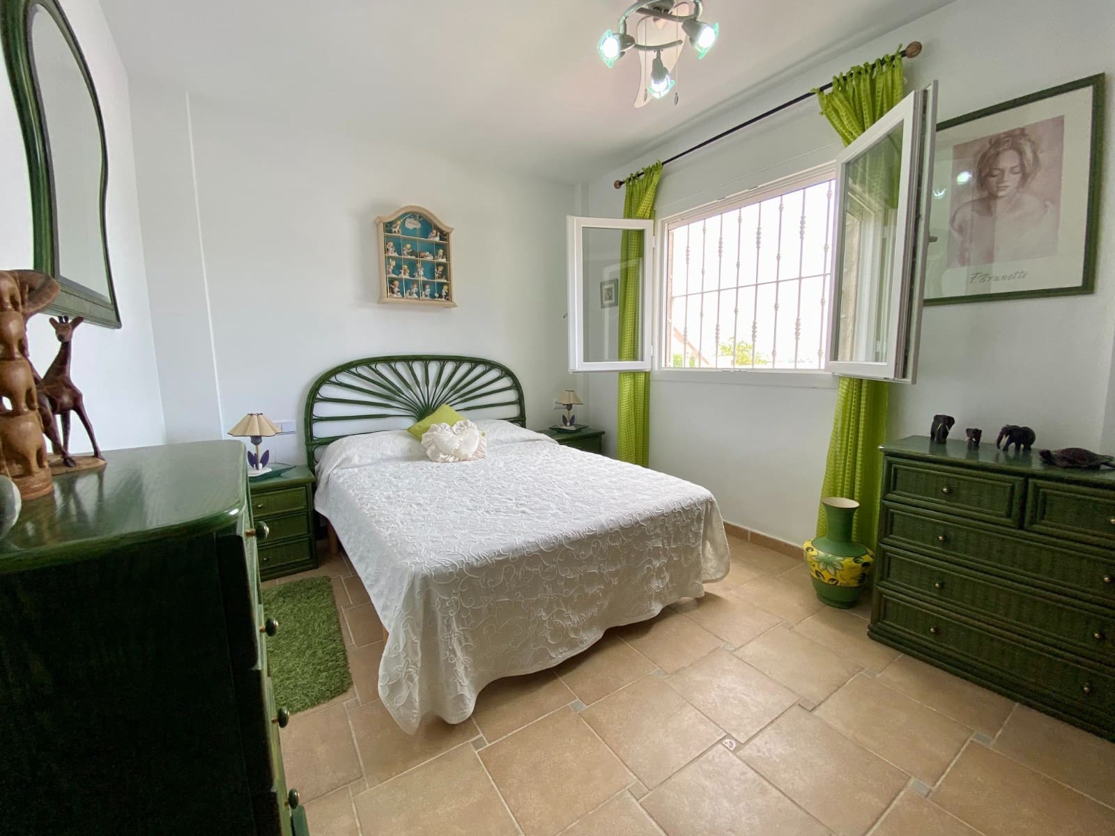 3 bedroom Villa for sale in Algorfa with pool garage - € 599,990 (Ref: 9819490)