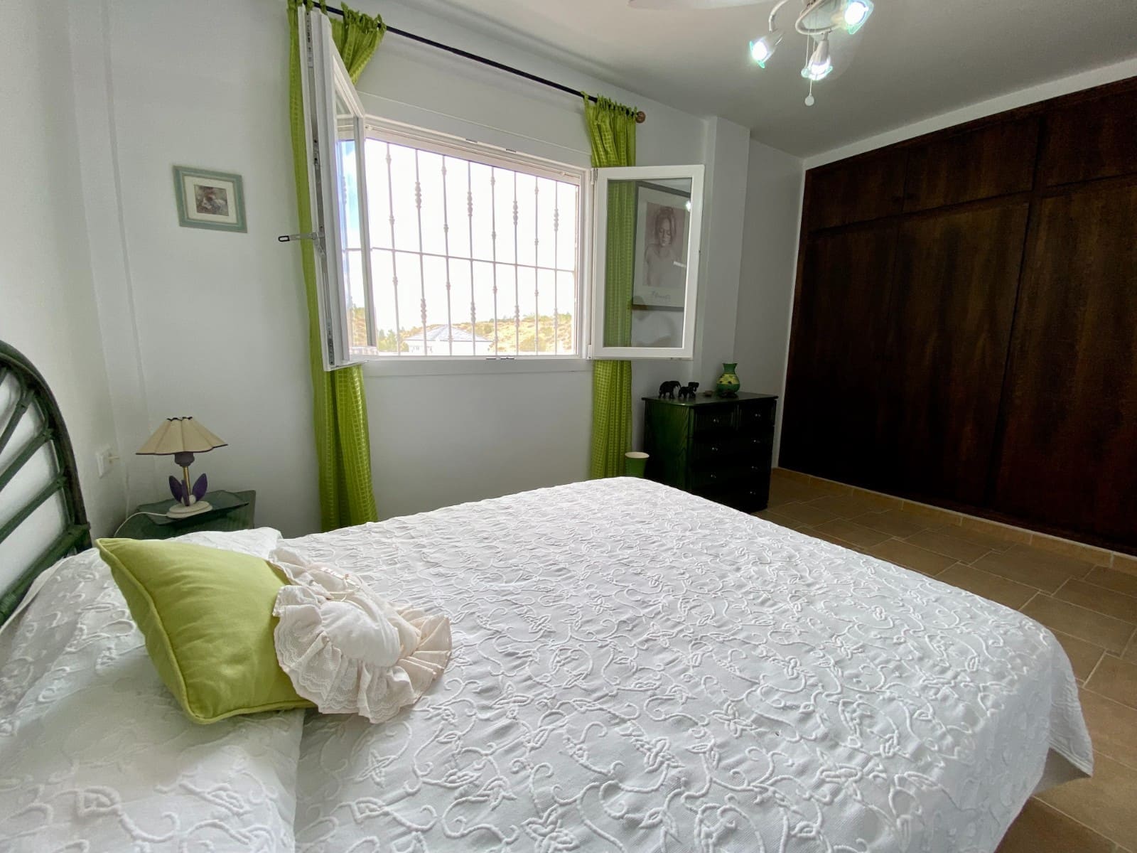 3 bedroom Villa for sale in Algorfa with pool garage - € 599,990 (Ref: 9819490)