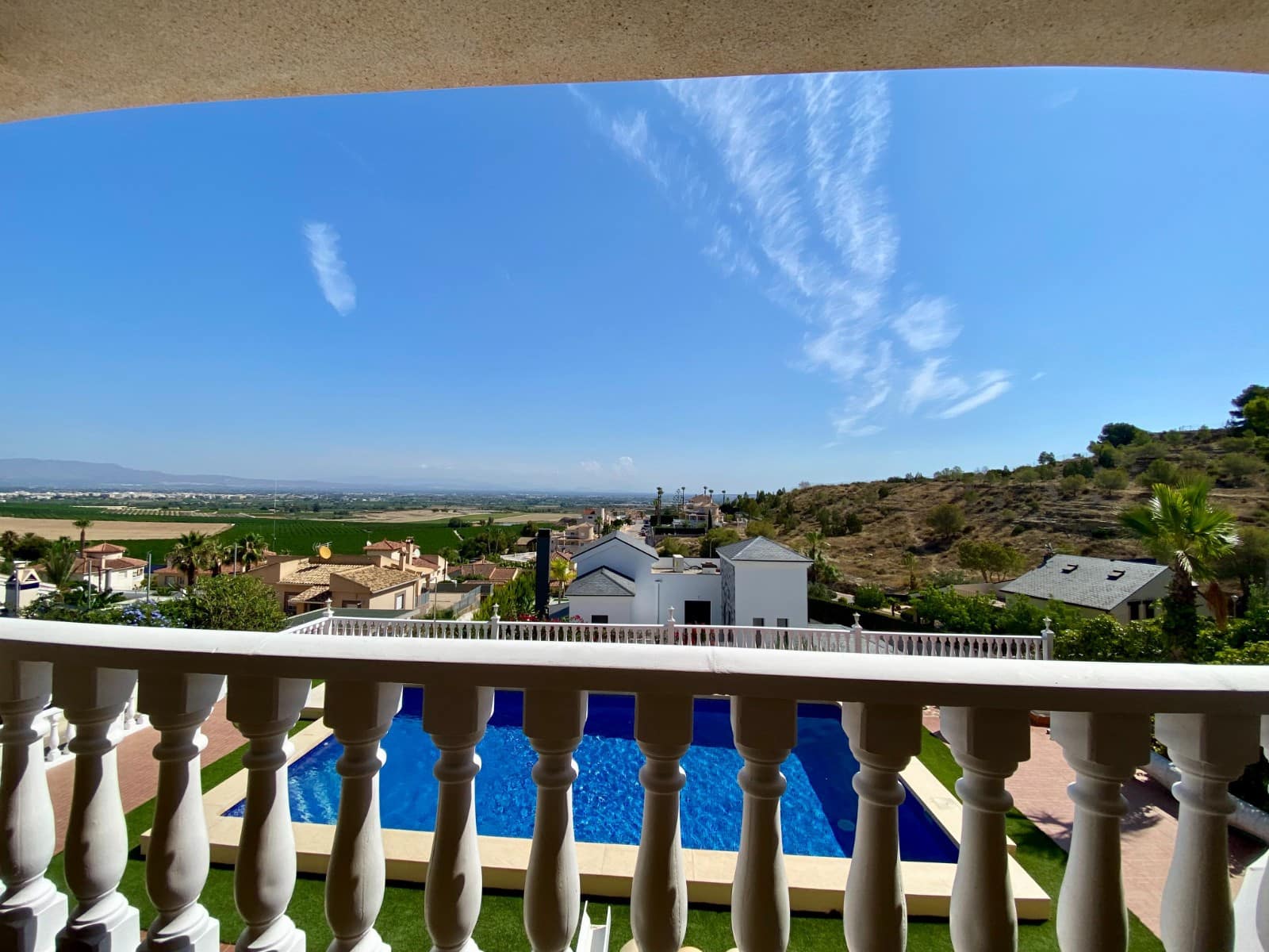 3 bedroom Villa for sale in Algorfa with pool garage - € 599,990 (Ref: 9819490)