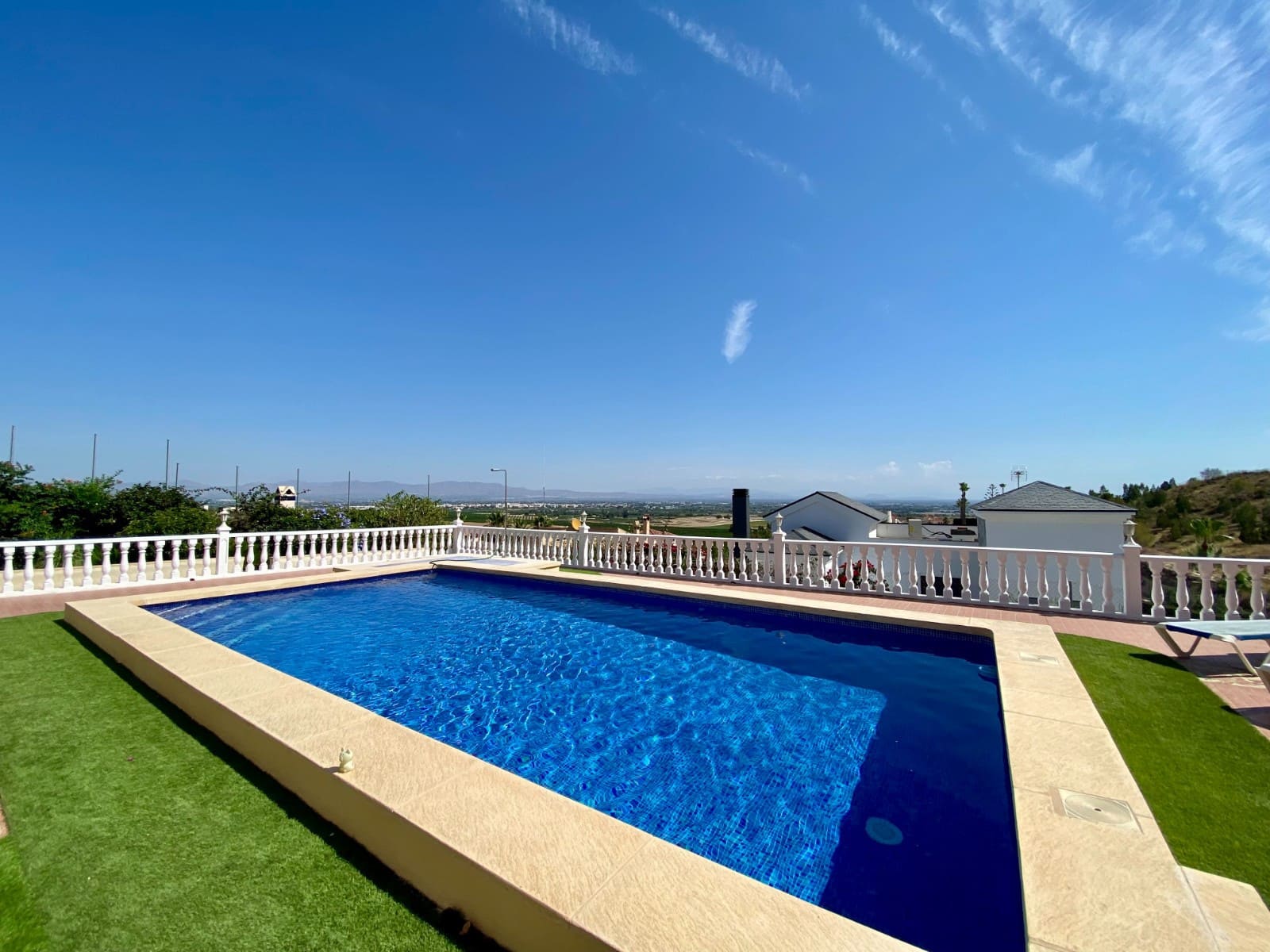 3 bedroom Villa for sale in Algorfa with pool garage - € 599,990 (Ref: 9819490)