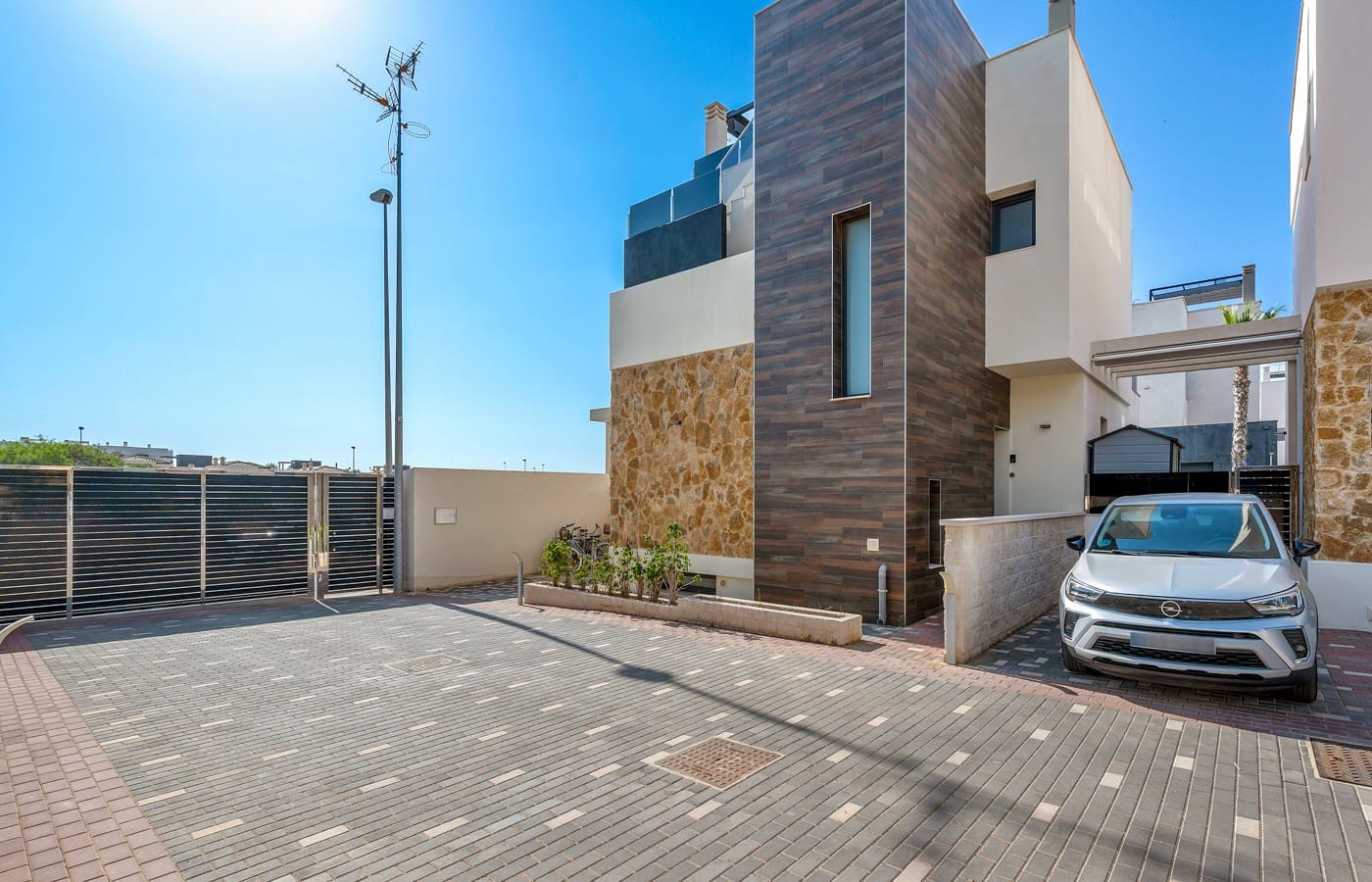 4 sovrum Villa till salu i Orihuela Costa med pool - 599 000 € (Ref: 9819494)