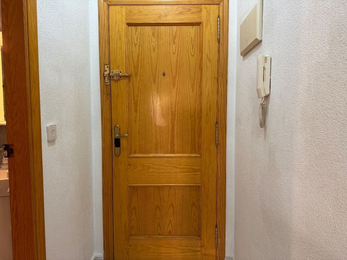 2 slaapkamer Appartement te koop in Torrevieja - € 139.900 (Ref: 9819506)