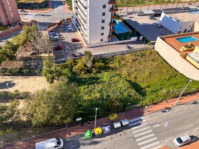 Area Edificabile in vendita in Puerto Deportivo, Guardamar del Segura - 790.000 € (Rif: 9819508)
