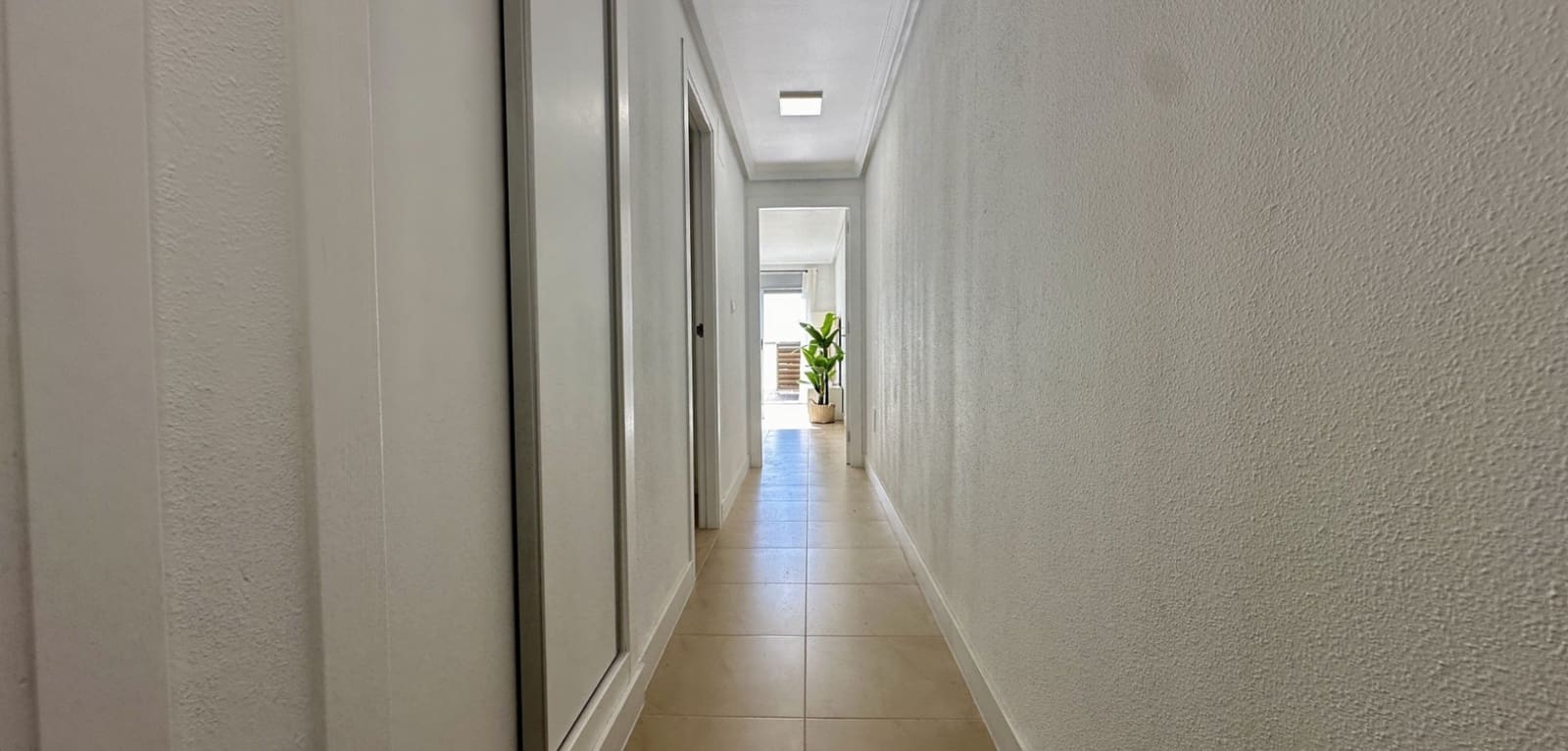 3 soveværelse Lejlighed til salg i Torrevieja - € 225.000 (Ref: 9823804)