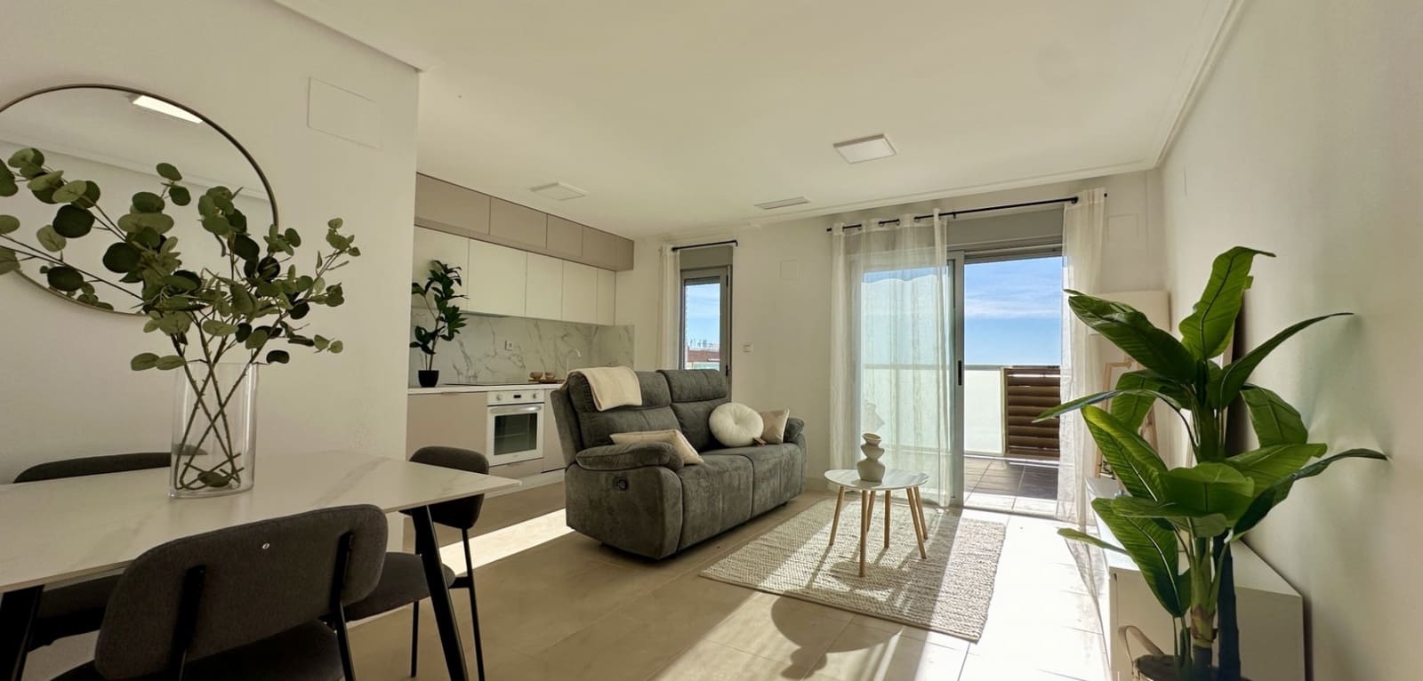 3 soveværelse Lejlighed til salg i Torrevieja - € 225.000 (Ref: 9823804)