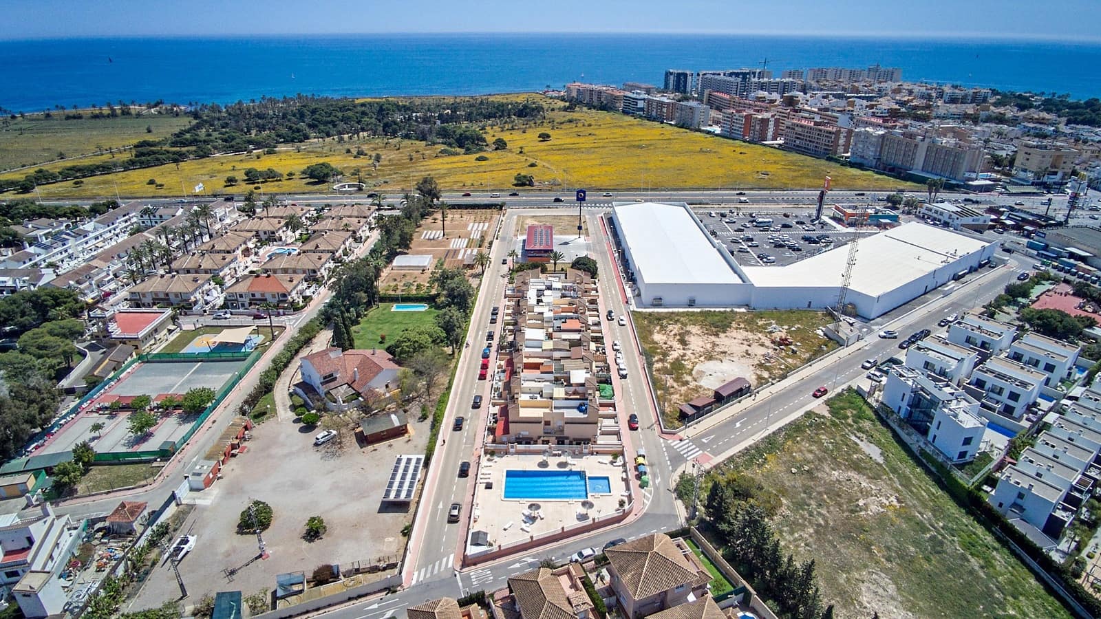 1 bedroom Apartment for sale in Punta Prima - € 135,000 (Ref: 9832359)