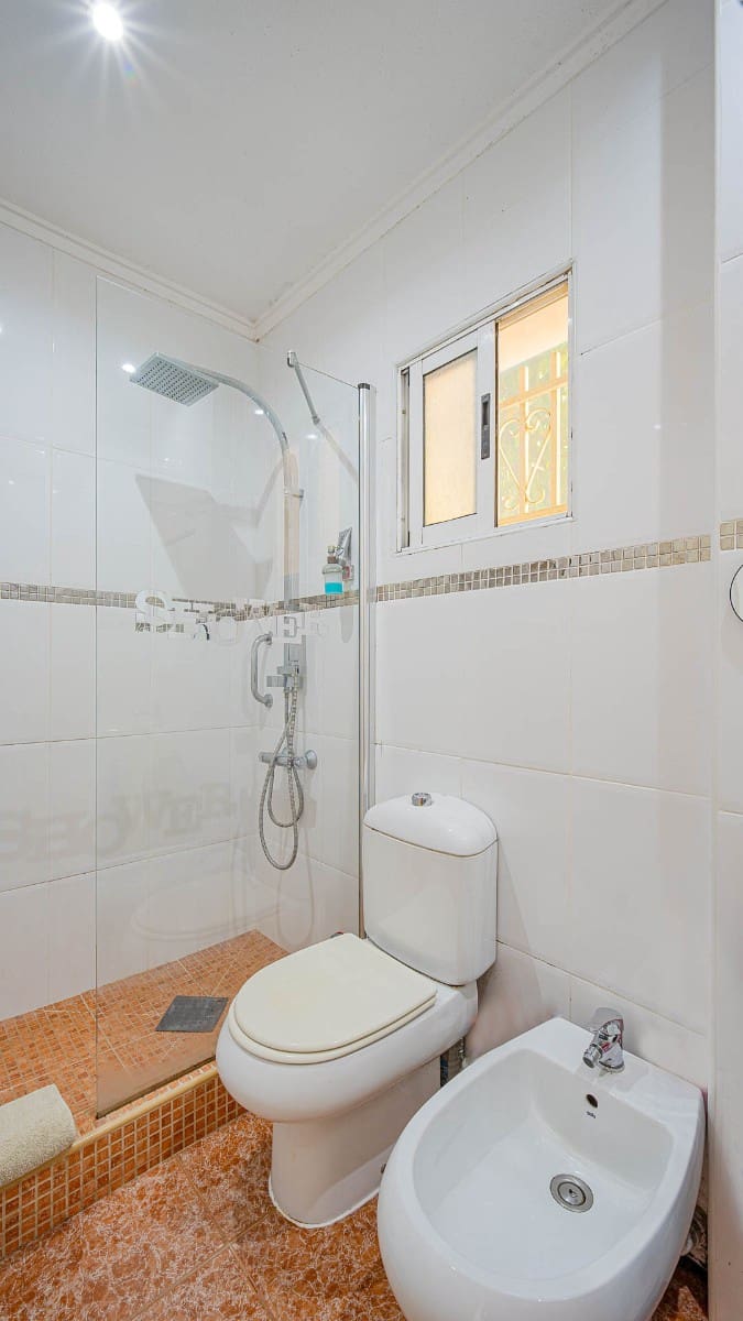 2 bedroom Villa for sale in Punta Prima - € 235,000 (Ref: 9832996)