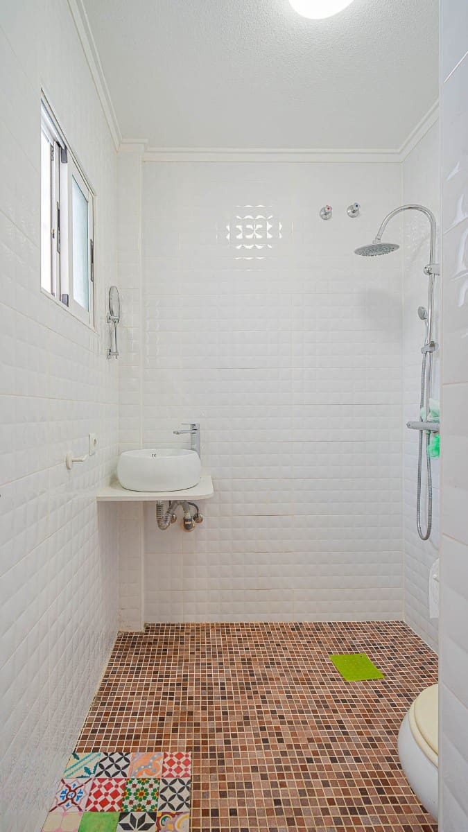 2 bedroom Villa for sale in Punta Prima - € 235,000 (Ref: 9832996)