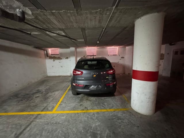 Garage til salg i Avenida Habaneras - Curva de Palangre, Torrevieja - € 11.630 (Ref: 9836186)