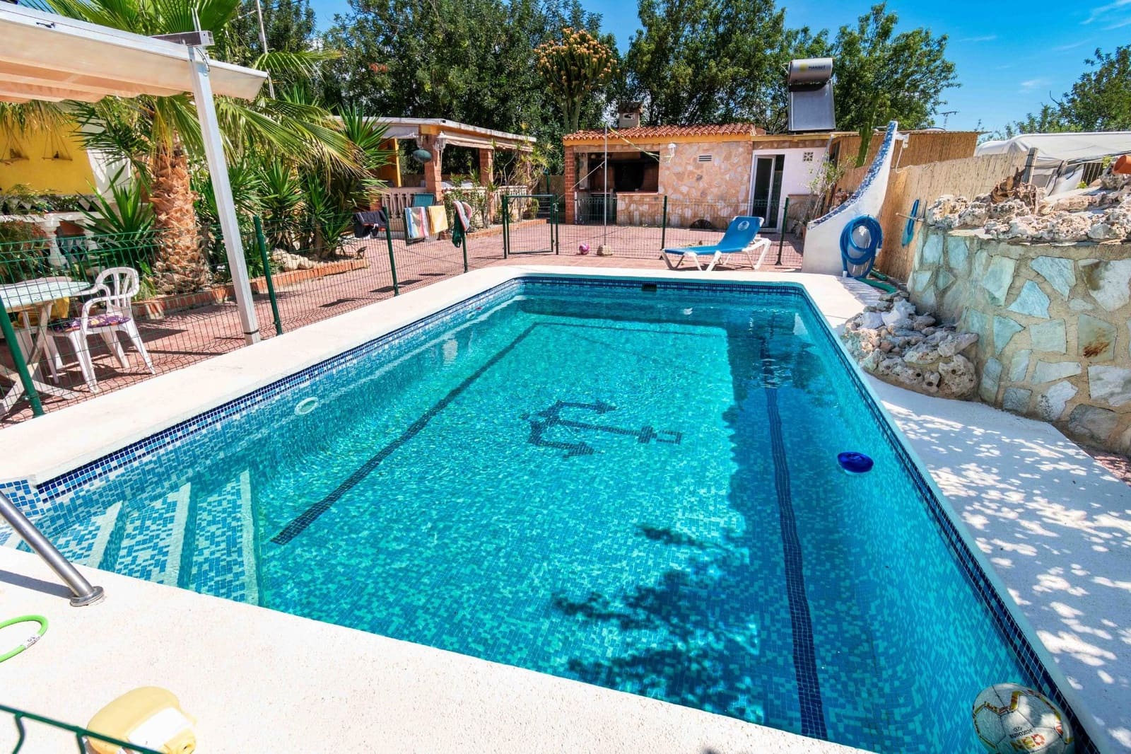 4 soveværelse Villa til salg i Alfaz del Pi / L'Alfas del Pi med swimmingpool - € 649.000 (Ref: 9843327)