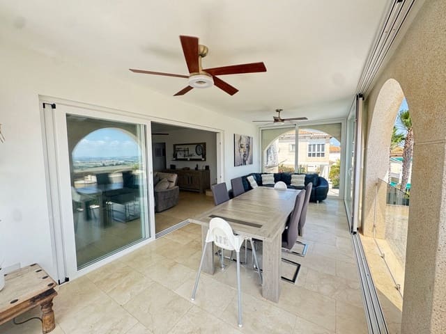 5 slaapkamer Villa te koop in San Miguel de Salinas - € 599.999 (Ref: 9844288)