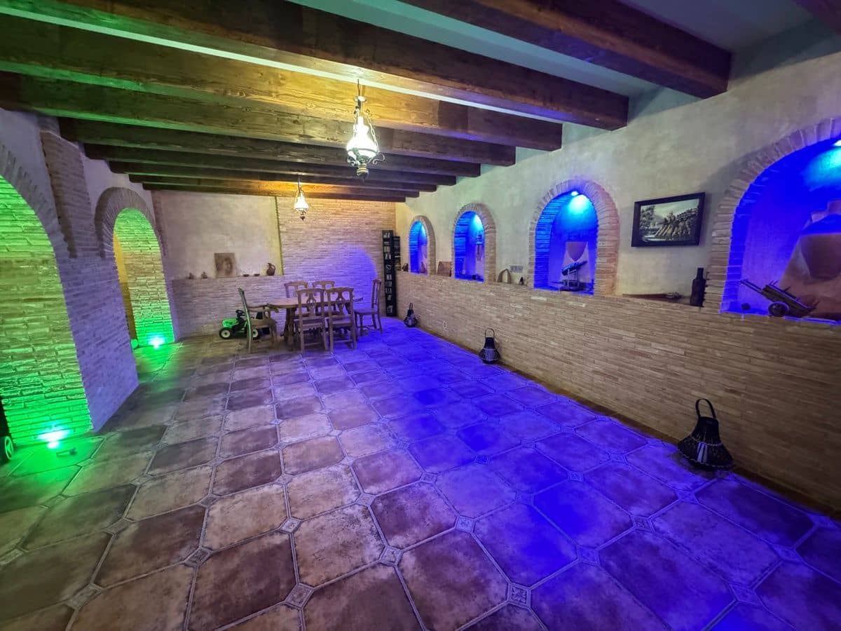 4 bedroom Villa for sale in Cabo Roig with pool - € 1,700,000 (Ref: 9844290)