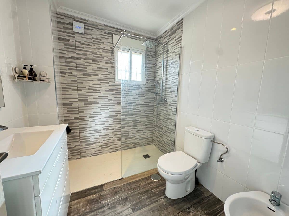 4 camera da letto Villa in vendita in Ciudad Quesada con piscina - 540.000 € (Rif: 9844294)