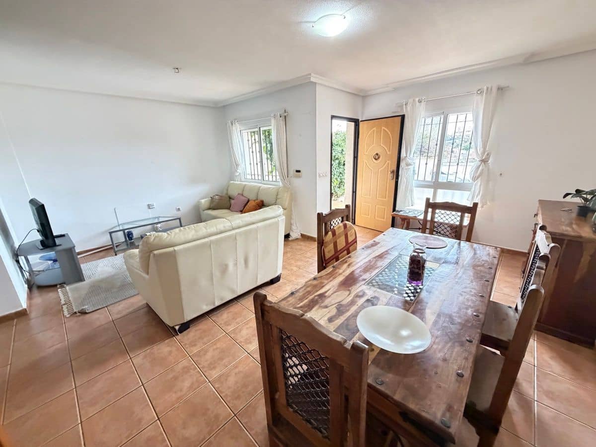 2 bedroom Bungalow for sale in Cabo Roig with pool - € 235,000 (Ref: 9844295)