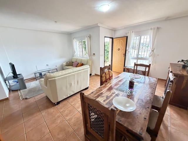 2 bedroom Bungalow for sale in Cabo Roig, Orihuela with pool - € 235,000 (Ref: 9844295)