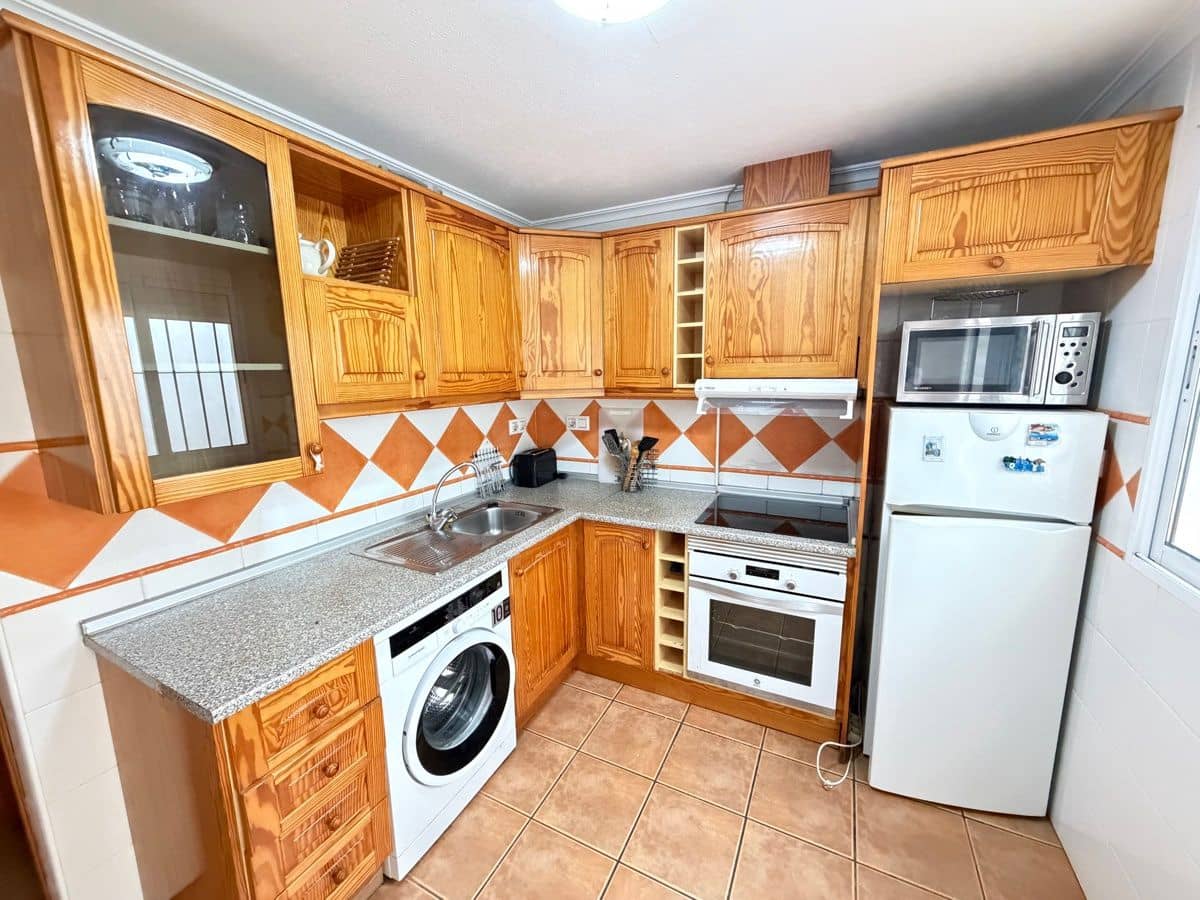 2 bedroom Bungalow for sale in Cabo Roig with pool - € 235,000 (Ref: 9844295)