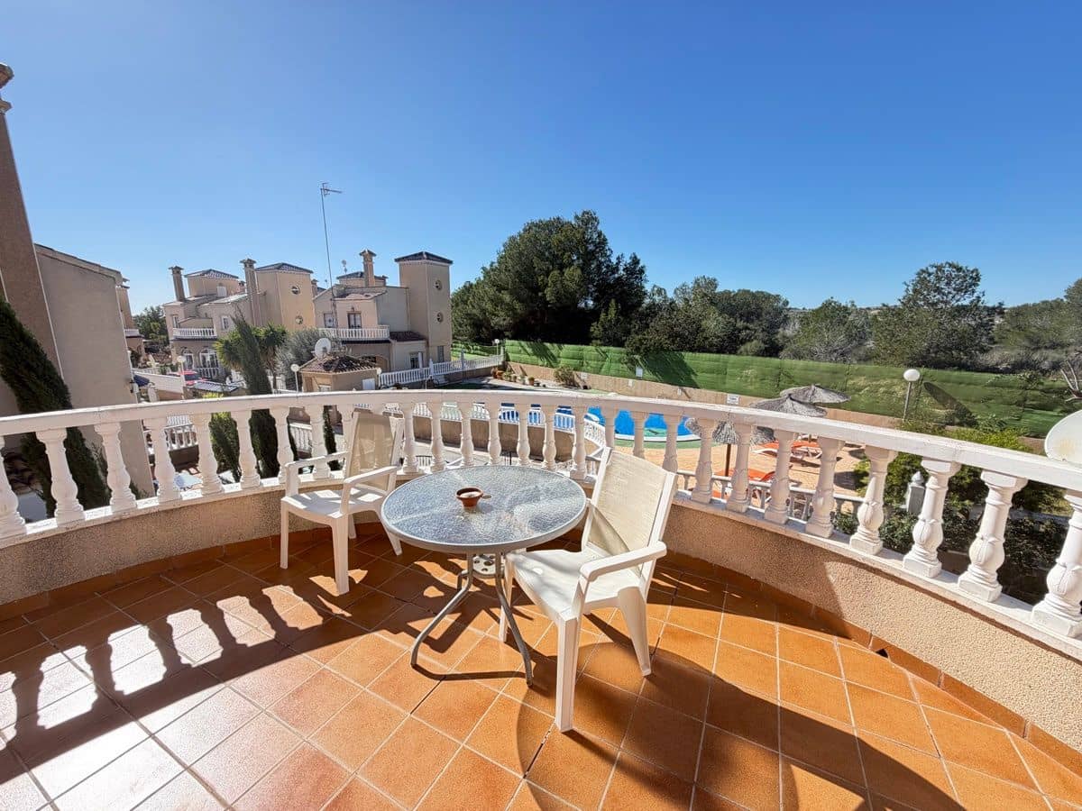 3 sypialnia Willa na sprzedaż w Villamartin z basenem - 375 000 € (Ref: 9844297)