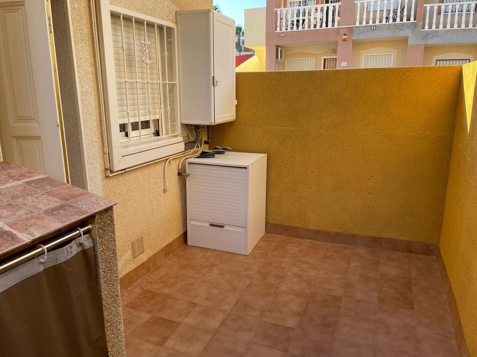 2 bedroom Townhouse for sale in Villamartin with pool - € 189,995 (Ref: 9844298)