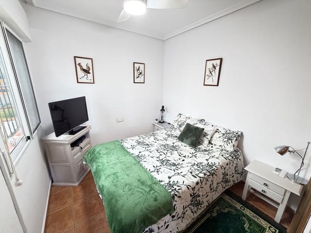4 makuuhuone Bungalow myytävänä paikassa La Zenia, Orihuela mukana uima-altaan - 289 000 € (Ref: 9844299)