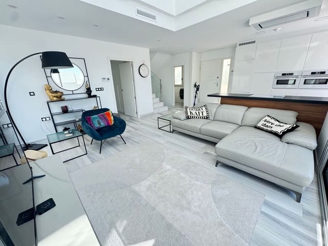 4 chambre Villa/Maison à vendre à Dehesa de Campoamor, Orihuela avec piscine - 635 000 € (Ref: 9844305)